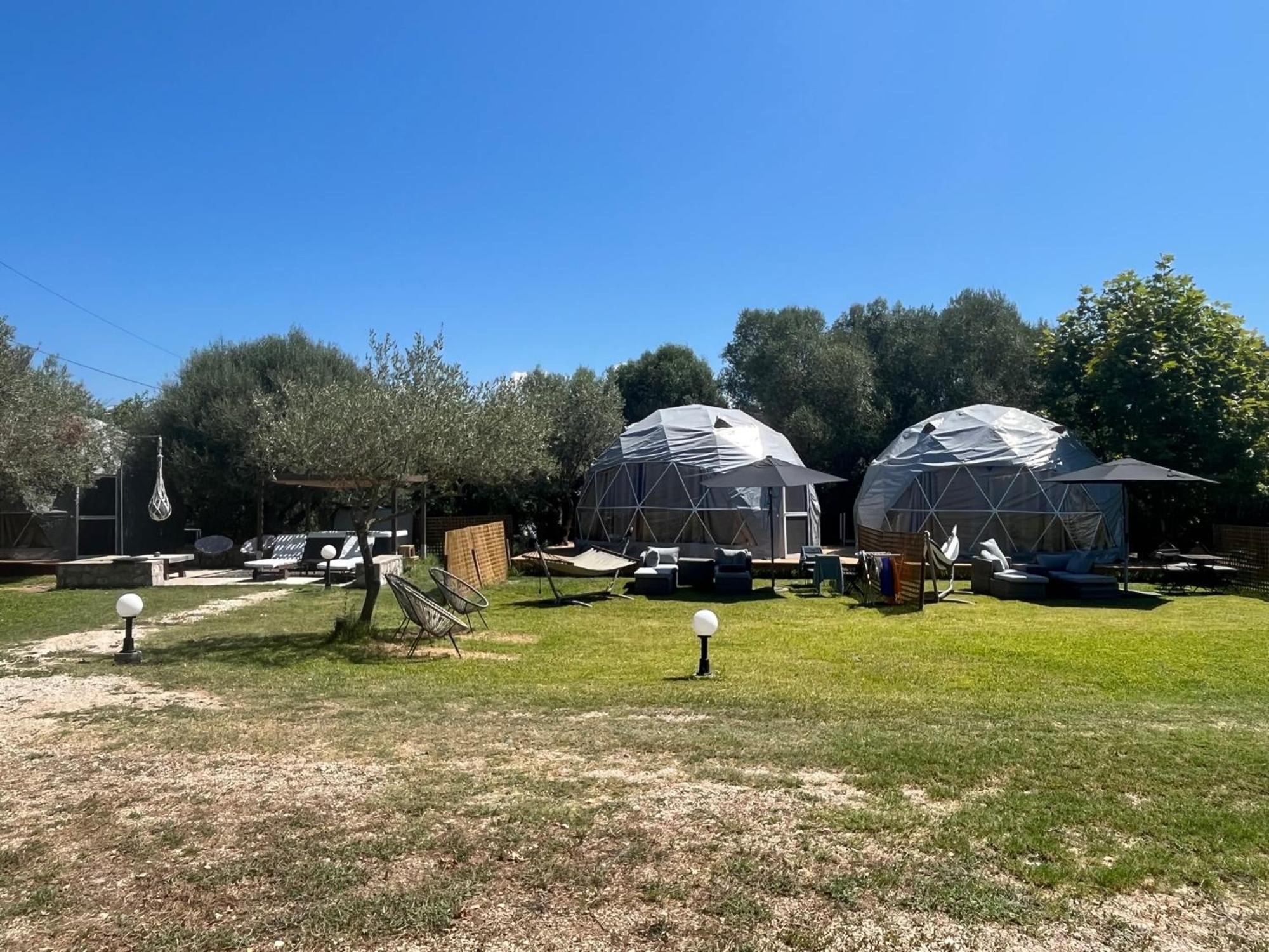 Manna Gea Glamping Domes Hotel Vonitsa Bagian luar foto